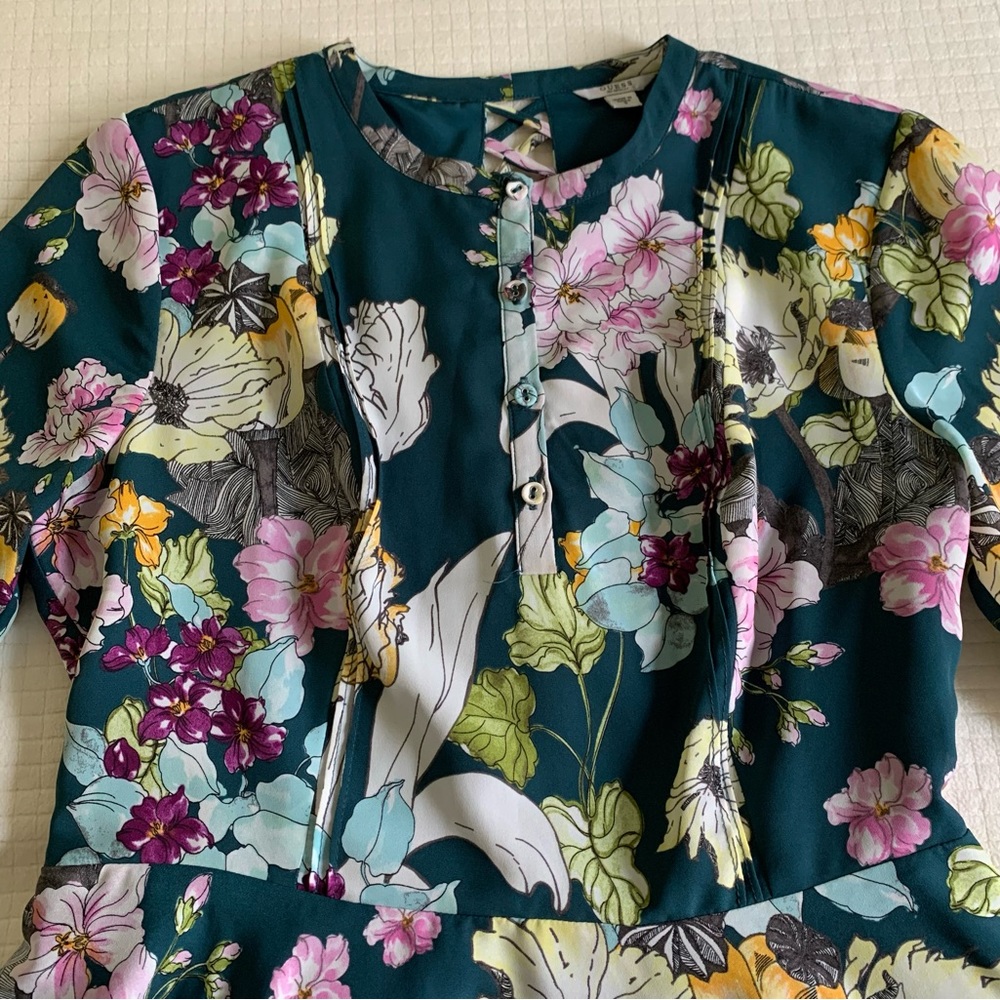NWOT Guess floral fit&flare dress